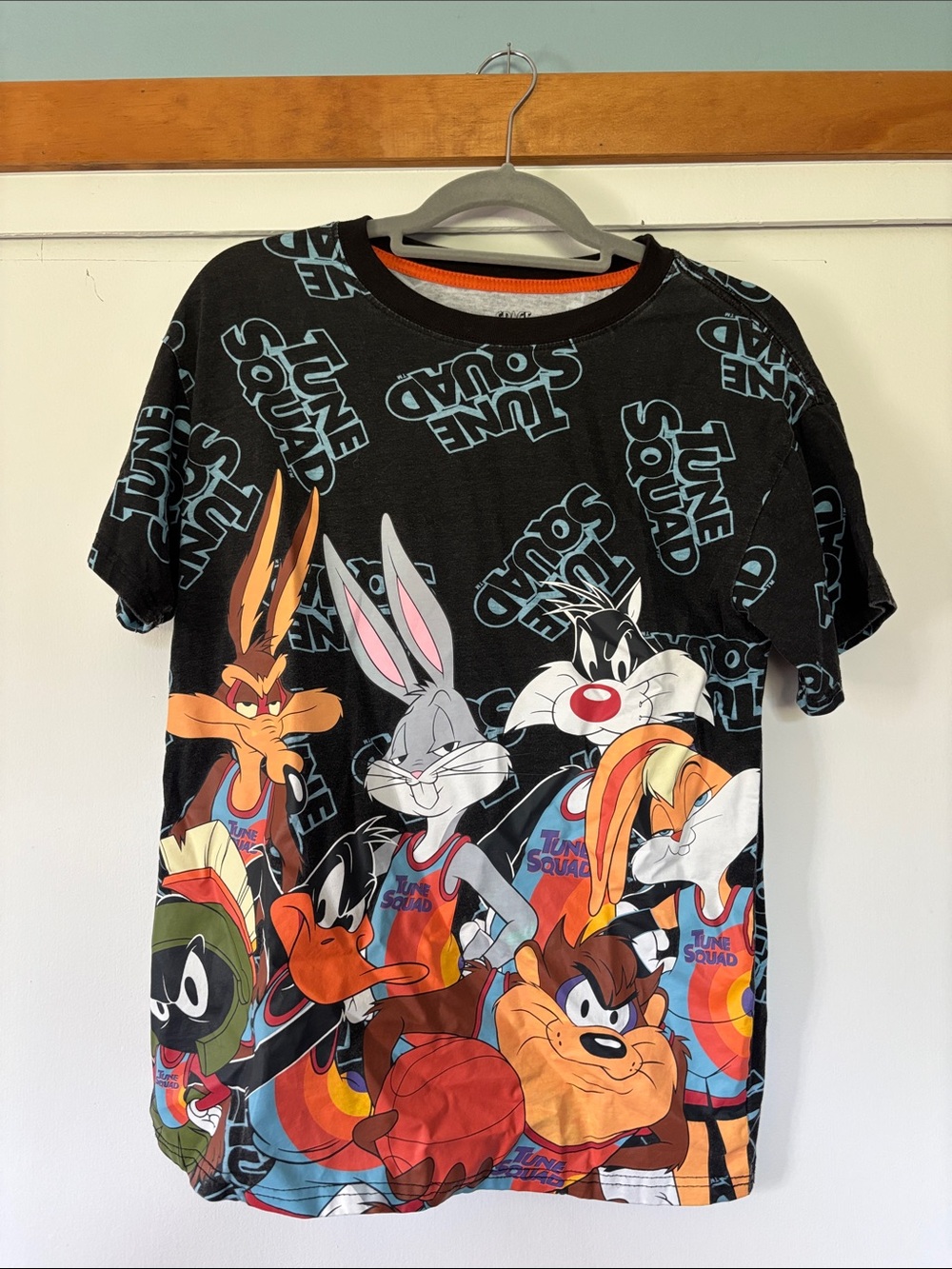 Space Jam Tune Squad TShirt Size Small